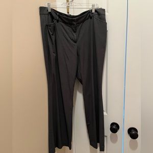Woman’s Dress/Work Pants. Worthington Modern Petite Straight. Size 16 Petite